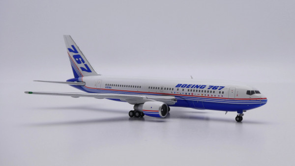 JC Wings Boeing 767-200 House Color N767BA 1:400 Modellflugzeug