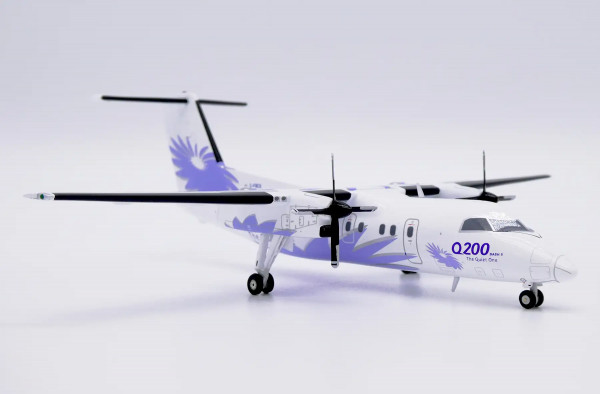 JC Wings De Havilland Canada DHC-8-200 House Color "The Quiet One" C-FBCS 1:200 Modellflugzeug