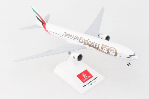 Boeing 777-300ER Emirates "50th Anniversary" Scale 1/200 w/Gear