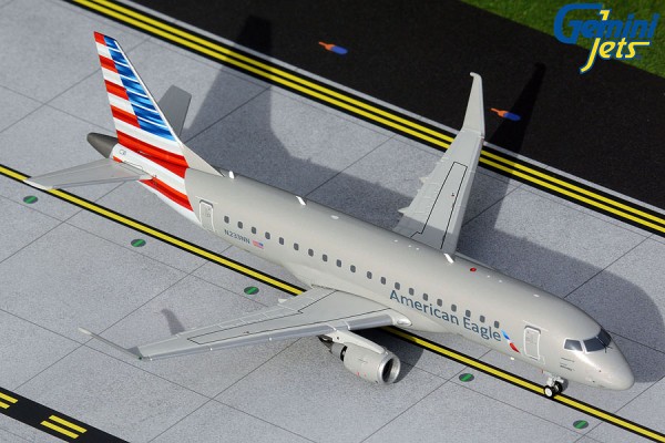 Embraer 175 American Eagle/Envoy Air N233NN Scale 1/200