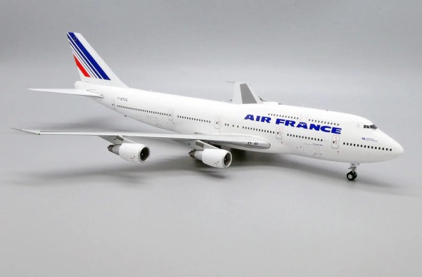 JC Wings Boeing 747-200 Air France F-BTDG 1:200 Modellflugzeug