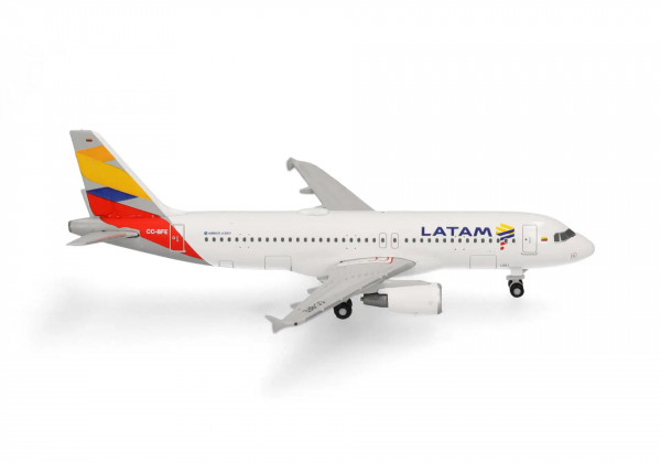 Herpa Wings Airbus A320-200 LATAM "Colombia Flag" CC-BFE 1:500 Modellflugzeug