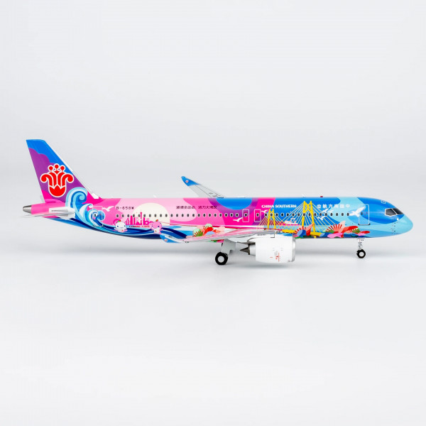 NG Model COMAC C919 China Southern "Grand Beauty Bay Area" B-658W 1:200 Modellflugzeug