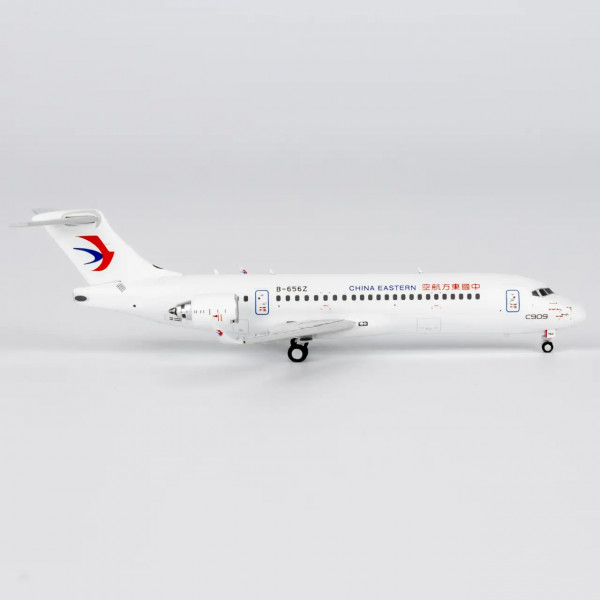 NG Model COMAC C909 China Eastern B-656Z 1:400 Modellflugzeug