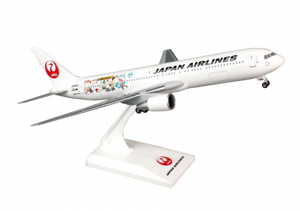 Boeing 767-300 Japan Airlines "Do Lo a Moon" JA656J Scale 1/200