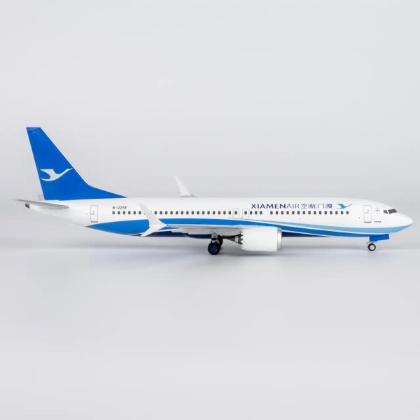 NG Model Boeing 737-MAX8 Xiamen 1:200 Modellflugzeug