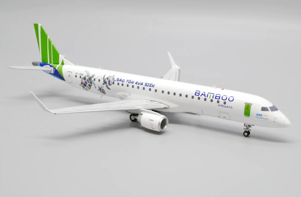 JC Wings Embraer 190 Bamboo "Save the Turtles" OY-GDB 1:200 Modellflugzeug