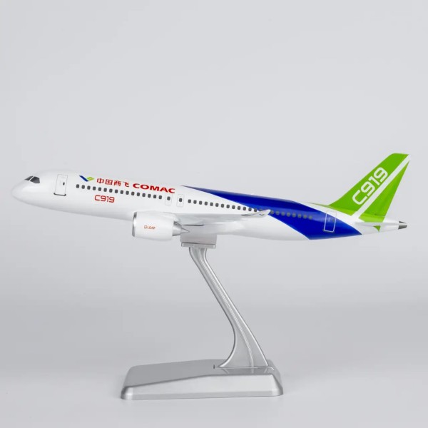 NG Model COMAC C919 COMAC / 1:200 Modellflugzeug