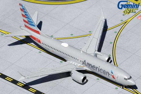 Boeing 737 MAX 8 American Airlines N324RN Scale 1/400