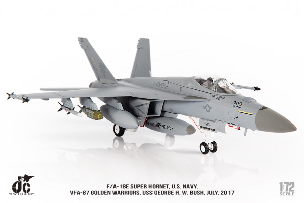 JC Wings McDonnell Douglas F/A-18E Hornet U.S. Navy USN VFA-87 Golden Warriors 1:72 Modellflugzeug
