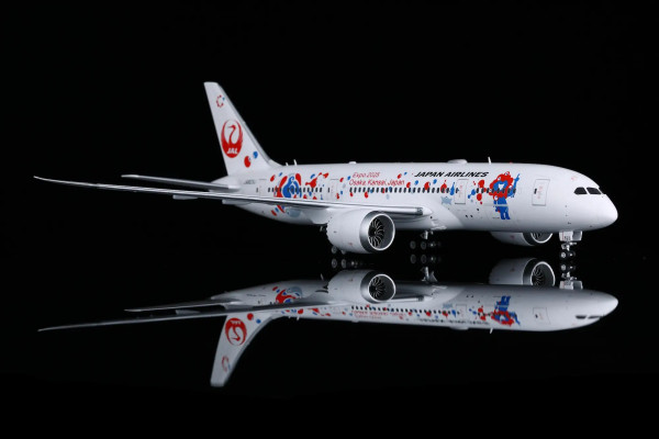 SQ Wings Boeing 787-8 JAL Japan "Expo 2025 Osaka" JA823J 1:200 Modellflugzeug