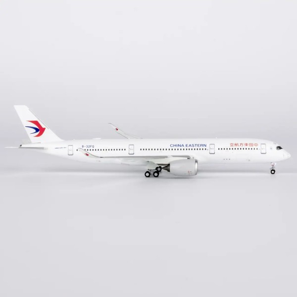 NG Model Airbus A350-900 China Eastern B-32FQ 1:400 Modellflugzeug