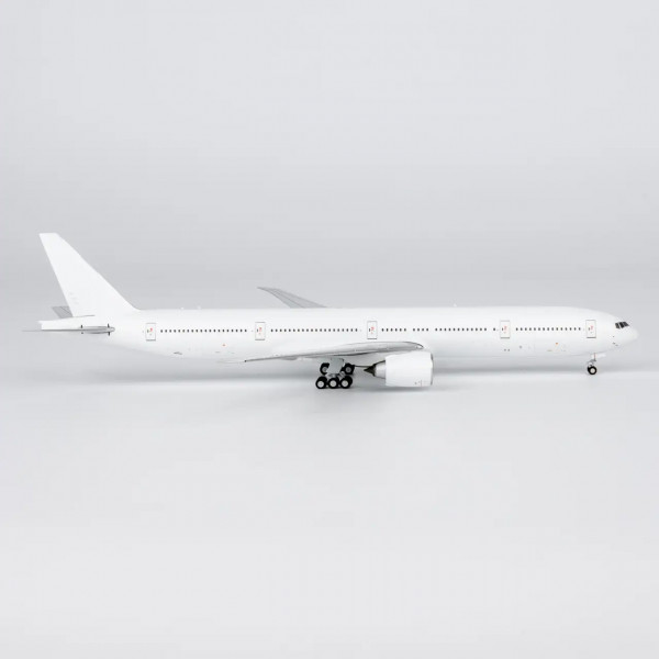 NG Model Boeing 777-300ER Blank white Model 1:400 Modellflugzeug