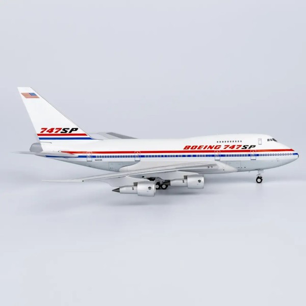NG Model Boeing 747SP House Color N40135 1:400 Modellflugzeug