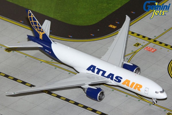 GeminiJets Boeing 777-200F Atlas Air N703GT 1:400 Modellflugzeug