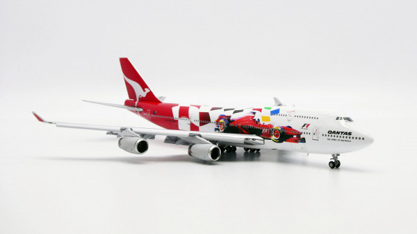 JC Wings Boeing 747-400 Qantas "Formula 1" Flaps Down VH-OJC 1:400 Modellflugzeug