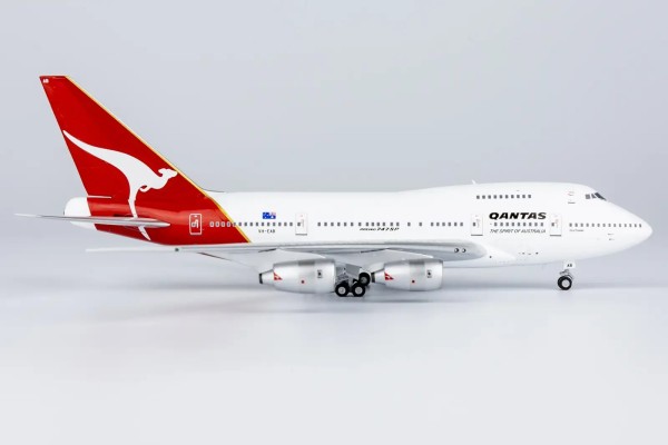 NG Model Boeing 747SP Qantas "The Spirit of Australia" VH-EAB 1:400