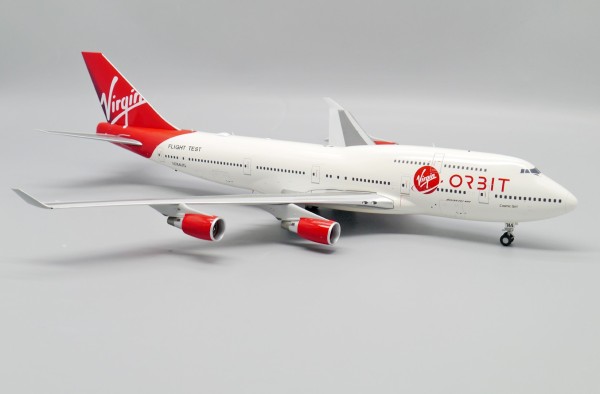 Boeing 747-400 Virgin Orbit with Stand and Wing-mounted Rocket N744VG Scale 1/200