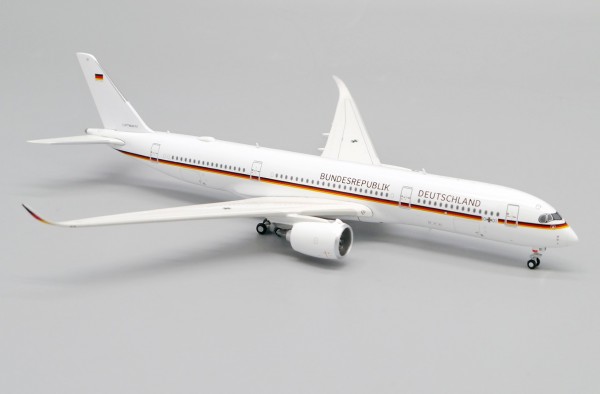Airbus A350-900ACJ Germany Air Force 10+01 Scale 1/400