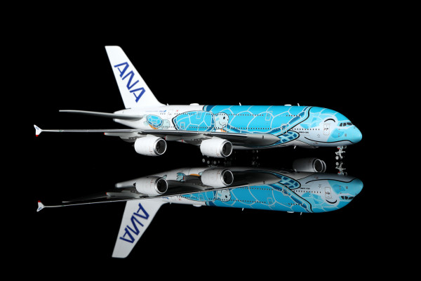 HX Models Airbus A380-800 All Nippon (ANA) "Flying Honu Kai" JA382A 1:400 Modellflugzeug