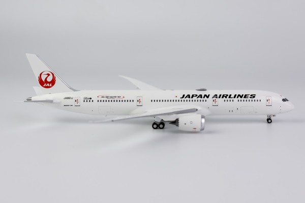 Boeing 787-9 Dreamliner Japan Airlines (JAL) with "JAL SKY SUITE 787" title JA861J Scale 1/400