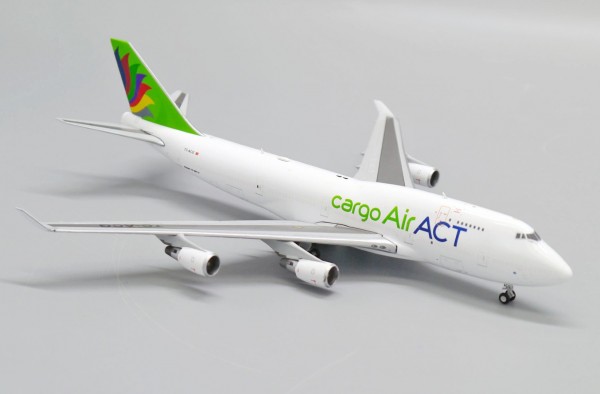 Boeing 747-400(BDSF) ACT Airlines Flaps Down Version TC-ACG Scale 1/400