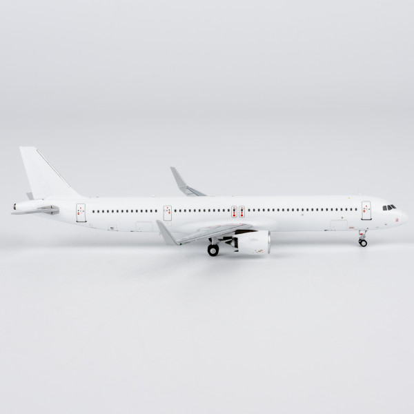 NG Model Airbus A321neo Blank white Model 1:400 Modellflugzeug