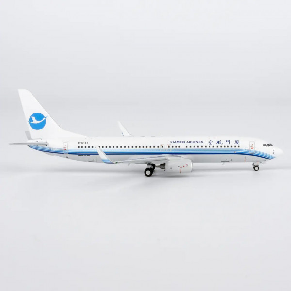 NG Model Boeing 737-800 Xiamen revised old colors B-5151 1:400 Modellflugzeug