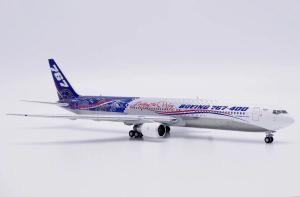 JC Wings Boeing 767-400ER House Color "Leading the Way" N76400 1:400 Modellflugzeug