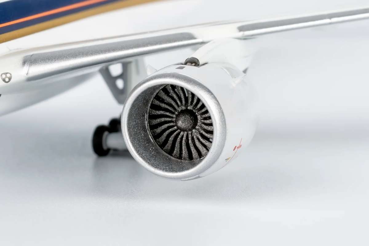 Modèle Avion Airbus A350F Singapore 1:200 – Maquette Pré-montée Limox, Collectionneur, échelle 35cm, Ailes Amovibles