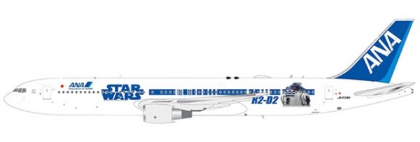 Boeing 767-300ER All Nippon Airways (ANA) "Star Wars" JA604A Scale 1/200