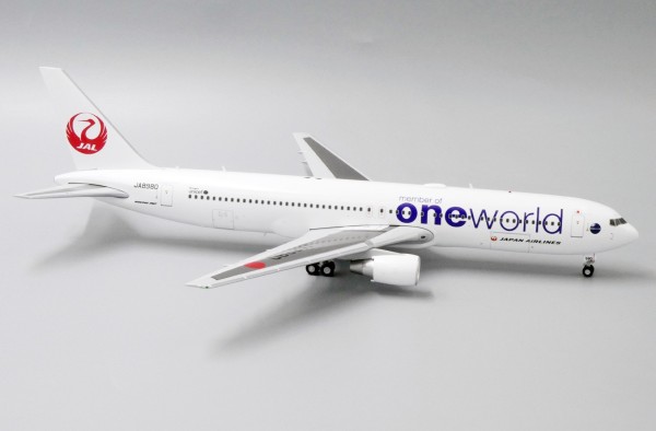 Boeing 767-300 Japan Airlines "OneWorld Livery" JA8980 Scale 1/200