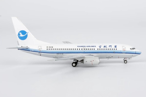 NG Model Boeing 737-700 Xiamen "classics colors" B-5218 1:400 Modellflugzeug