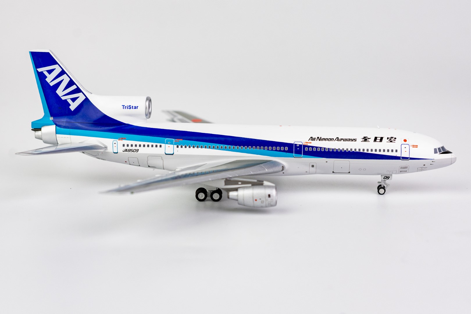 Lockheed L-1011-100 TriStar ANA JA8509 Scale 1/400 | Scale 1/400 | NG Model  | Modelle | Flight-Shop by Limox