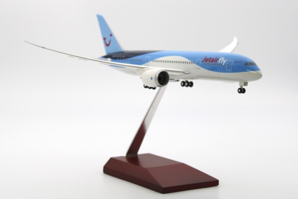 Boeing 787-8 TUI Airlines Belgium (Jetairfly) Scale 1:200 LIMITED EDITION!