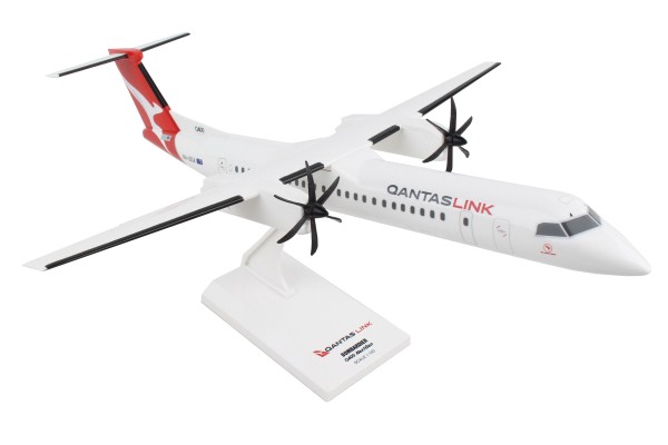 Bombardier DHC-8-400 Qantaslink New livery Scale 1/100