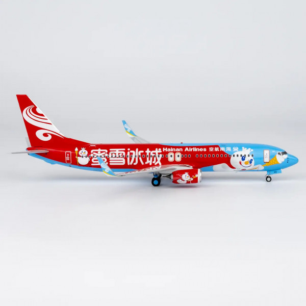 NG Model Boeing 737-800 Hainan Mixue colors #1 B-1131 1:200 Modellflugzeug