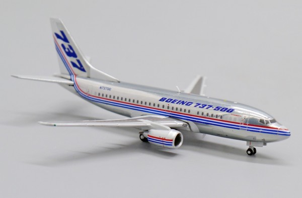 JC Wings Boeing 737-500 House Color N73700 1:400 Modellflugzeug