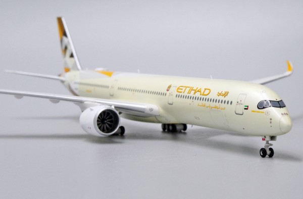 Airbus A350-1000 Etihad Airways A6-XWA Scale 1/400