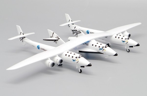 Virgin Galactic Scaled Composites 348 White Knight II "Old Livery" N348MS Scale 1/200