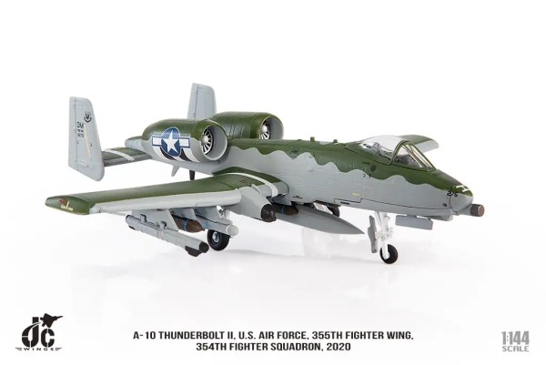 Fairchild-Republic A-10C Thunderbolt II U.S. Air Force 355th Fighter Wing Scale 1/144 Modellflugzeug