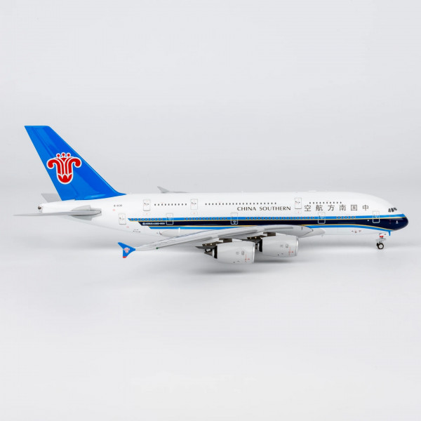 NG Model Airbus A380-800 China Southern "First A380 for China" Ultimate B-6136 1:400 Modellflugzeug