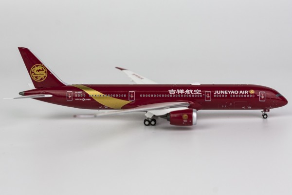 Boeing 787-9 Juneyao Airlines B-20EC Scale 1/400