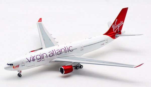 Airbus A330-200 Virgin Atlantic Airways G-VMIK plus stand Scale 1/200 +++