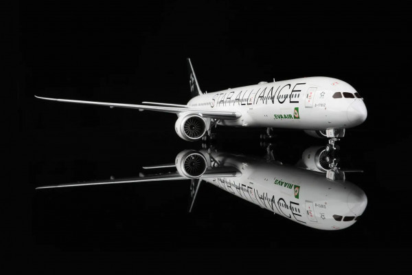 SQ Wings Boeing 787-10 EVA Air "Star Alliance" B-17812 1:200 Modellflugzeug