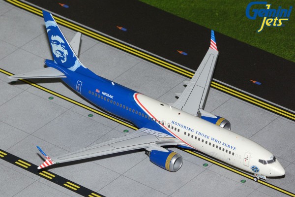 GeminiJets Boeing 737-MAX8 Alaska "Honoring Those Who Serve" N806AK 1:200 Modellflugzeug