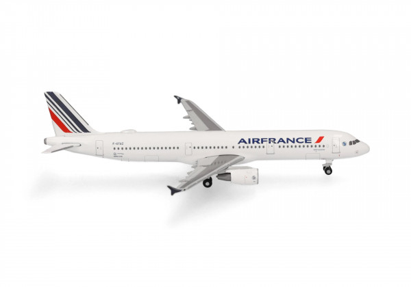 Herpa Wings Airbus A321 Air France F-GTAZ 1:500 Modellflugzeug