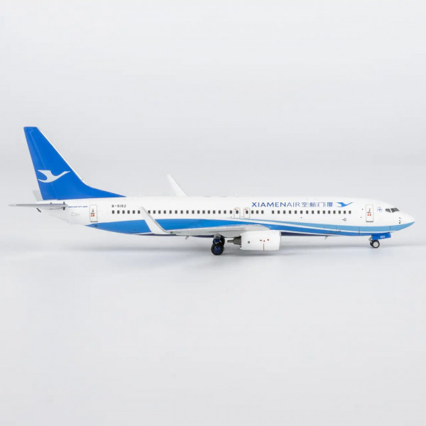 NG Model Boeing 737-800 Xiamen current colors B-5152 1:400 Modellflugzeug
