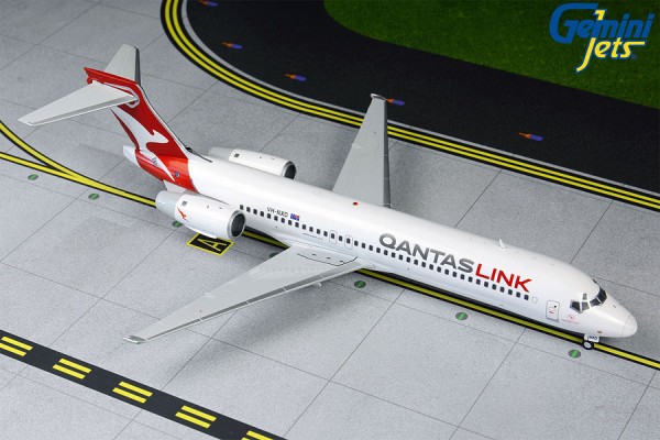 Boeing 717-200 QantasLink VH-NXD Scale 1/200