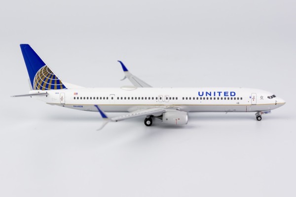 Boeing 737-900ER/w with scimitar winglets United Airlines "CO-UA merged Livery" N66828 Scale 1/400